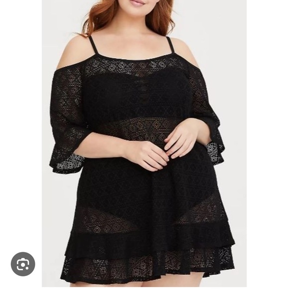 Torrid black crochet cold shoulder swim suit cover, size 2 - Picture 3 of 3